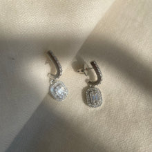 Load image into Gallery viewer, Emilie Delicate Drop Earrings
