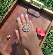 Load image into Gallery viewer, Elara Kundan Festive Ring
