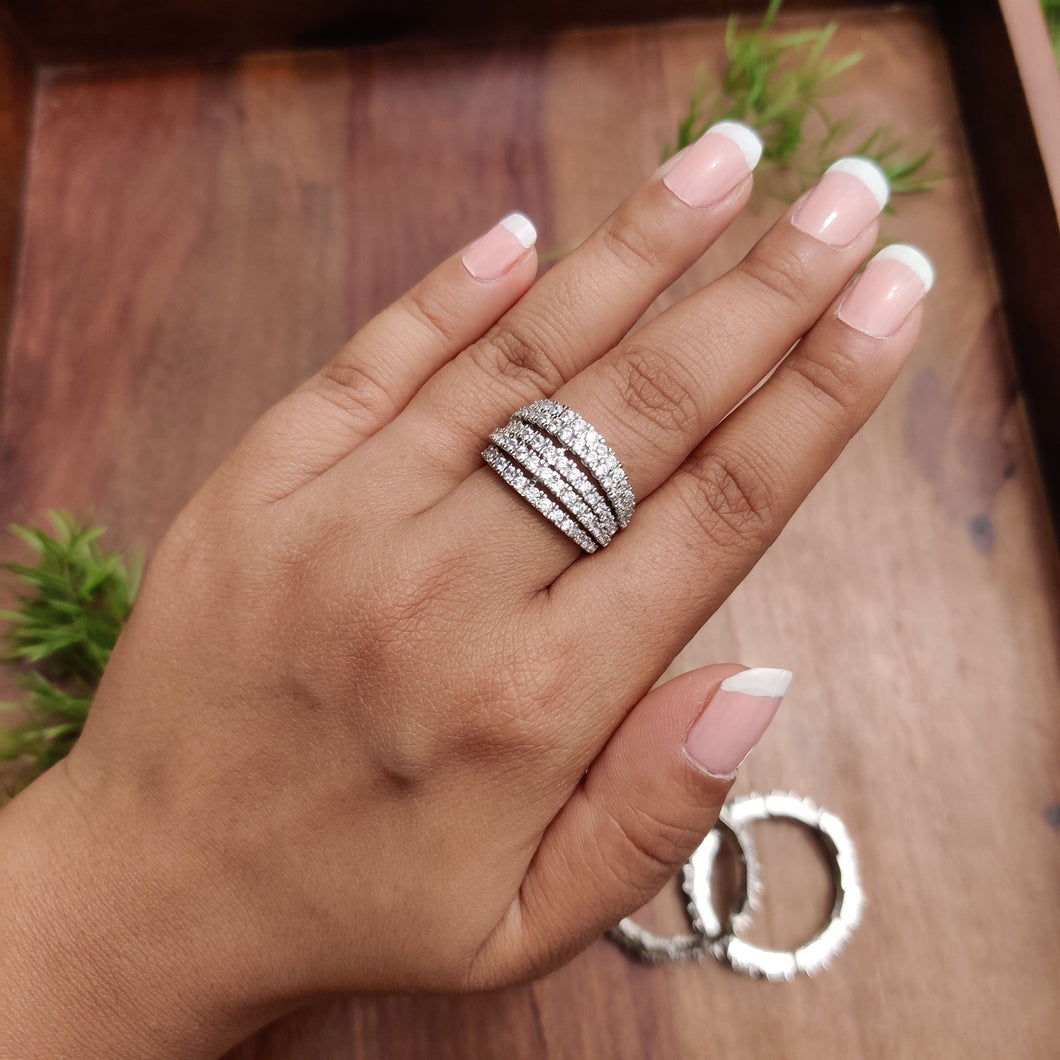 Andromeda 5 Lines Ring