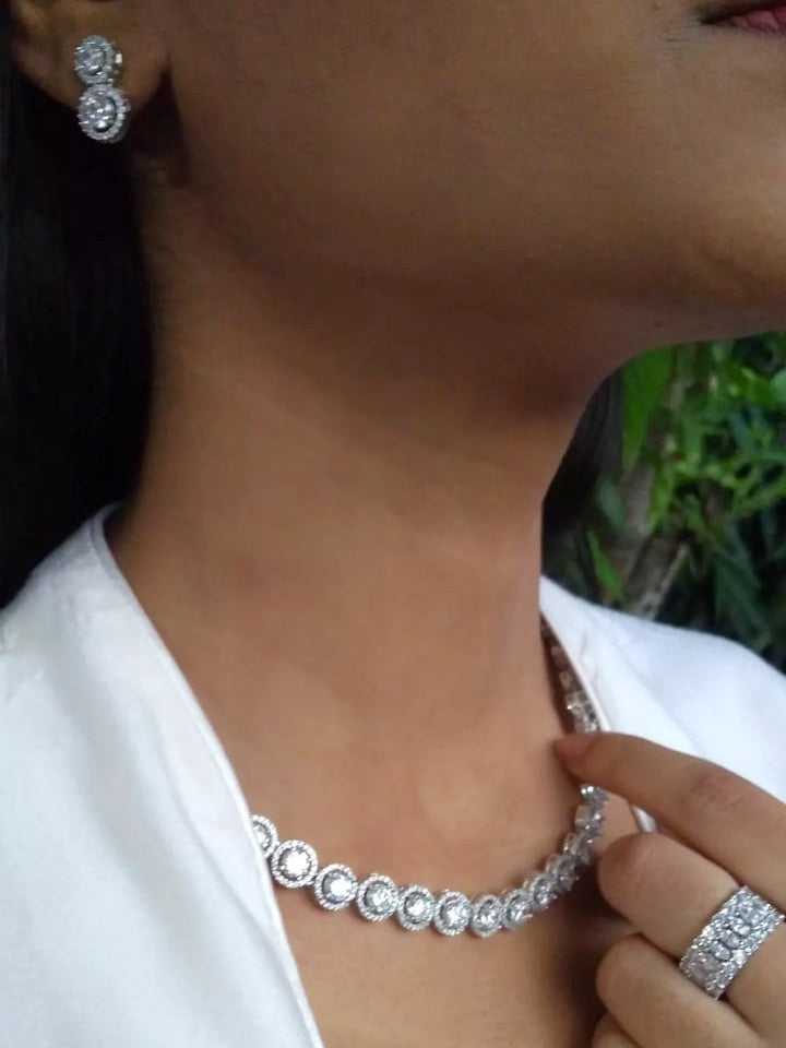 Cosmos Solitaire Necklace Set