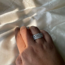 Load image into Gallery viewer, Venus Eternity Ring
