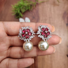 Load image into Gallery viewer, Seville Pearl Drop - White

